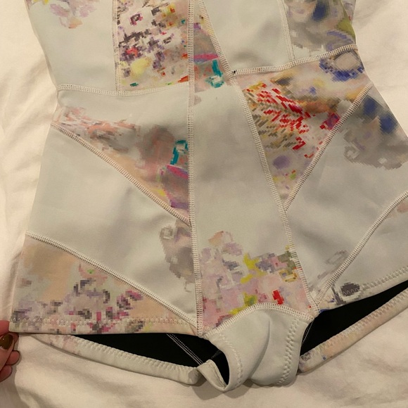 Cynthia Rowley wetsuit - large - Picture 3 of 7